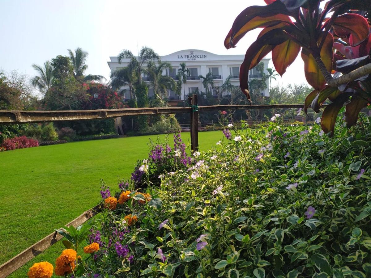 La Franklin Hotel Bhubaneswar Exterior foto
